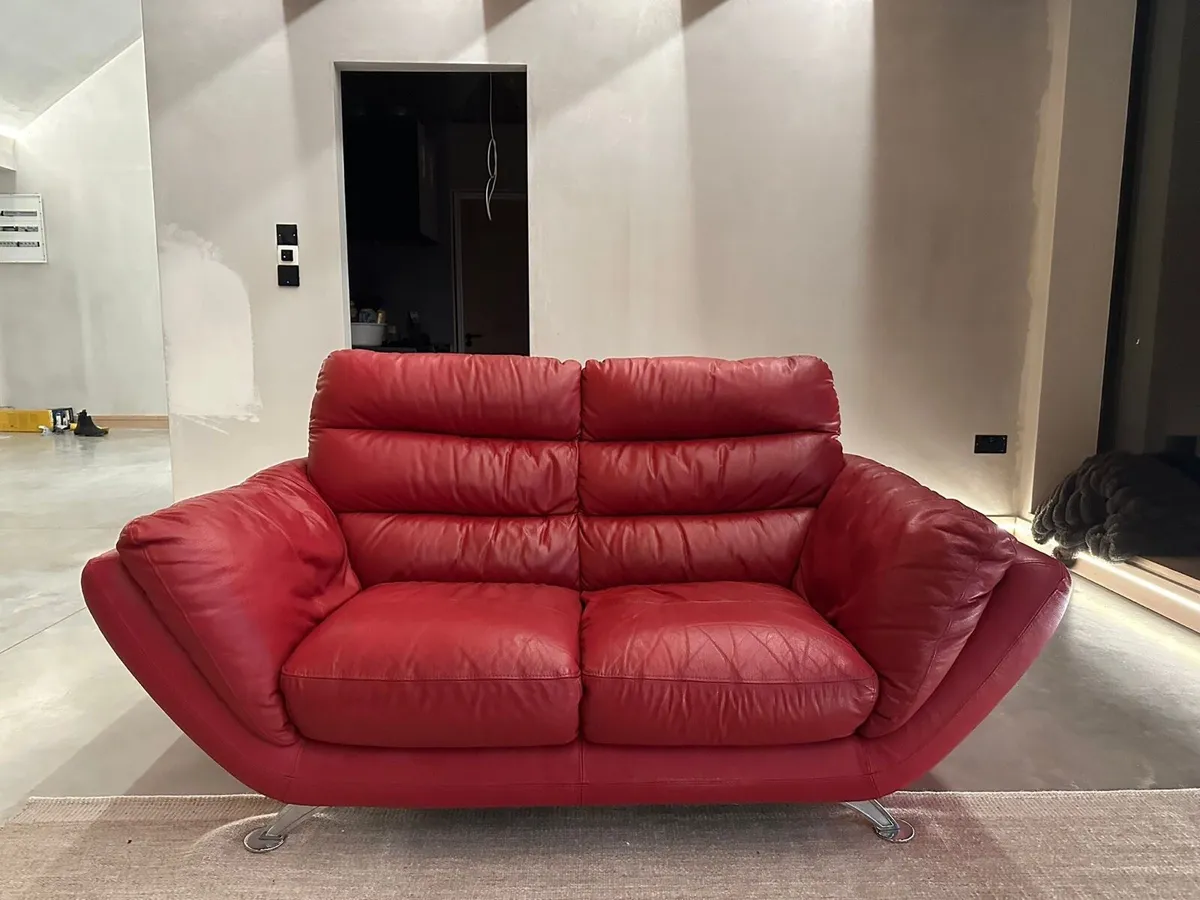 Leather couches x2 - Image 4