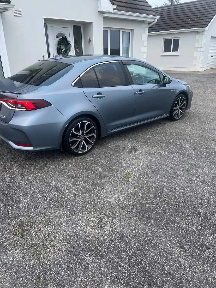 Toyota Corolla Hybrid Sol Saloon - Image 3
