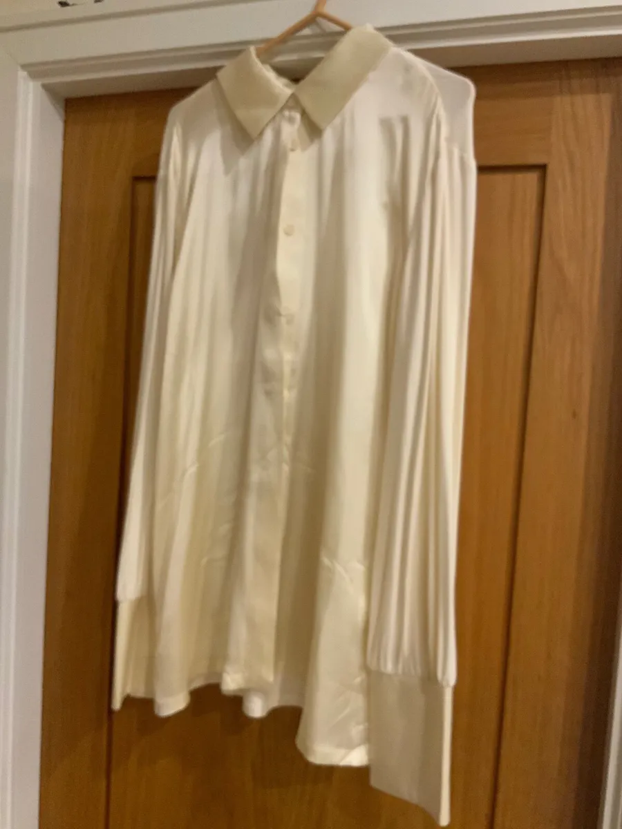 Marella ladies cream blouse/shirt - Image 1