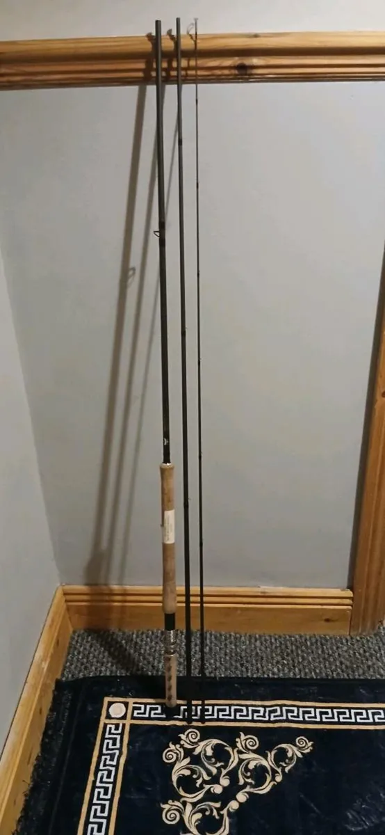 Fenwick iron feather salmon fly - Image 1