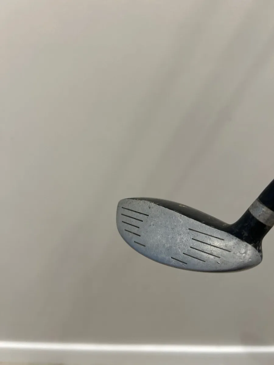 Men’s 3 hybrid - Image 2