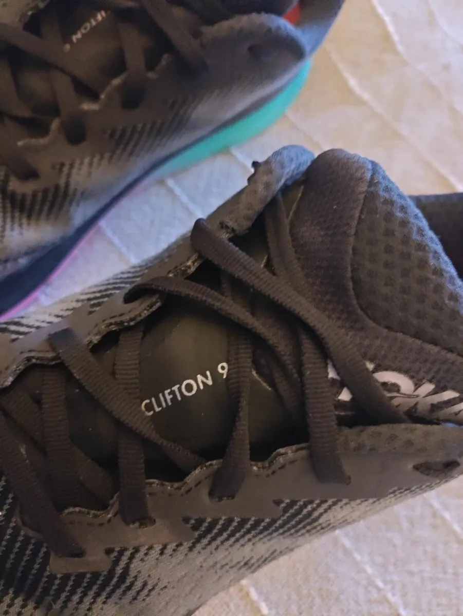 Hoka Clifton 9 Gore-Tex 8.5uk - Image 2