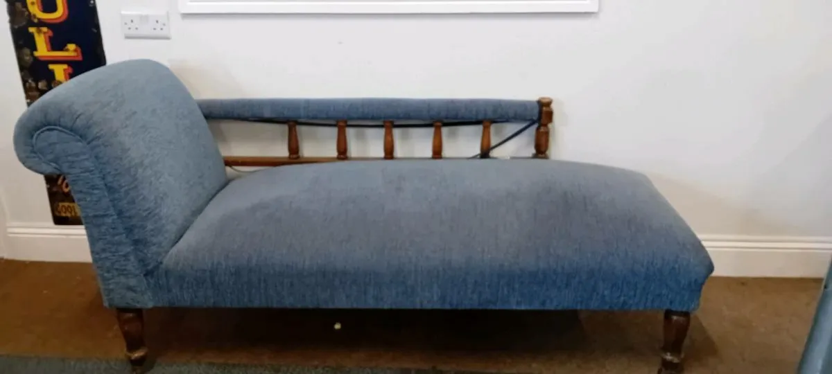 Edwardian Era Chaise Lounge