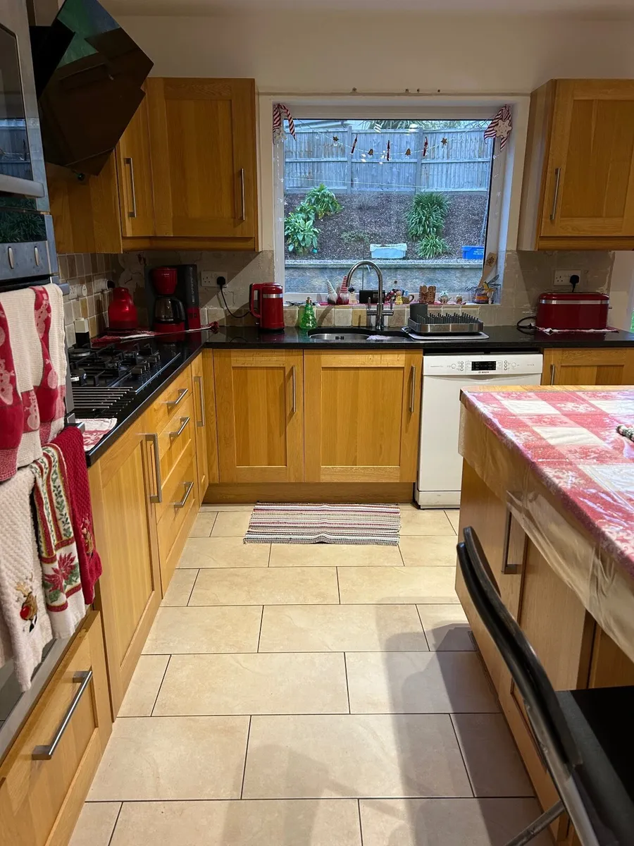 Kitchen units - Image 2