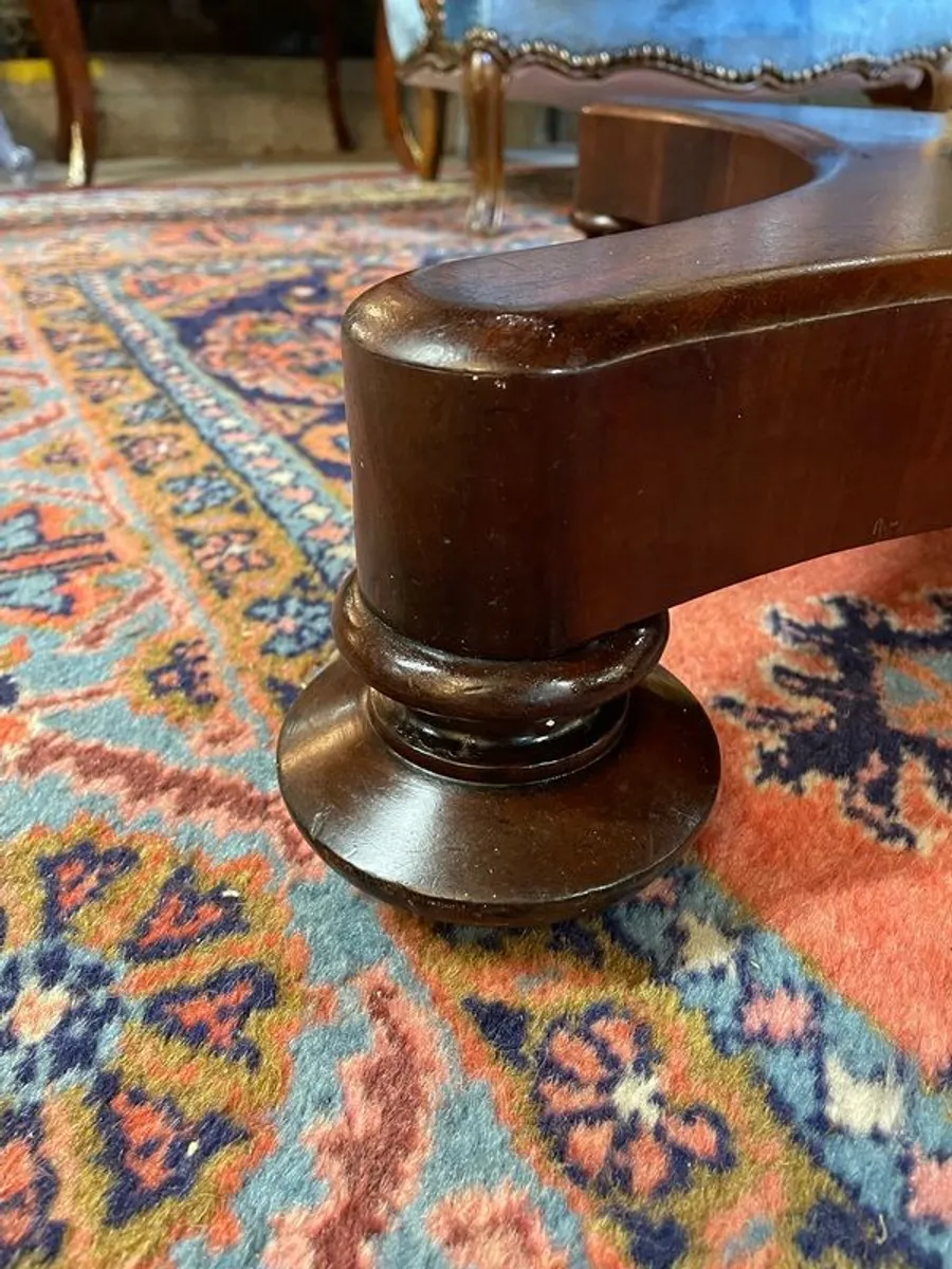 SALE ! Was 550 Now 450 !! English 19th Century Mahogany Tilt-Top Table - Image 3