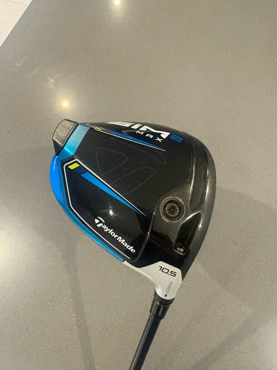 TAYLOR MADE SIM 2 MAX DRIVER - Image 1