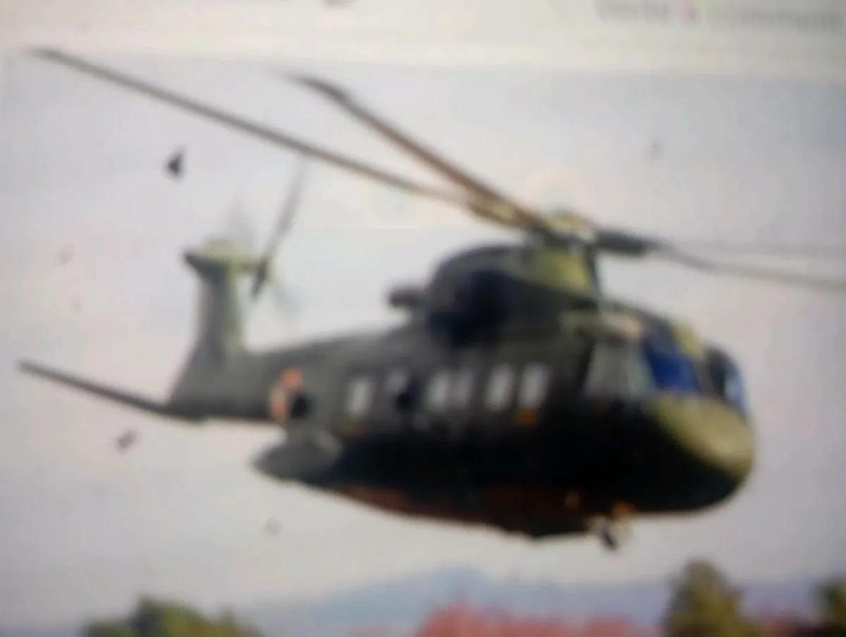 AGUSTA WESTLAND  AW 101  HELICOPTER 1-76 SCALE - Image 2