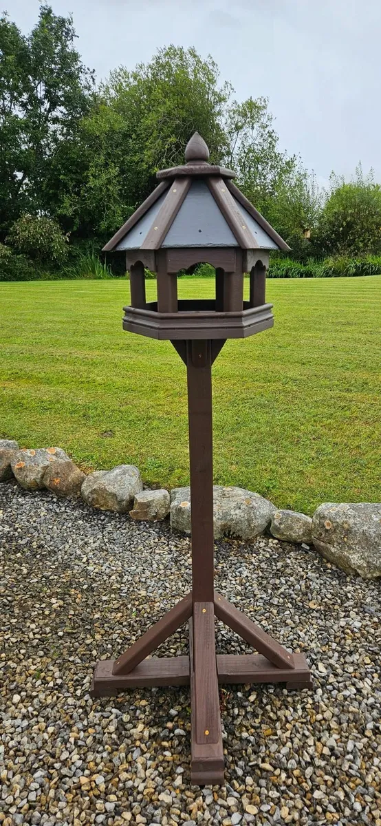 Bird Table feeders Slated Roof - colour Bird Table - Image 1
