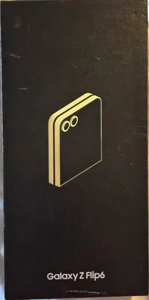 Galaxy Z Flip6 - Image 1