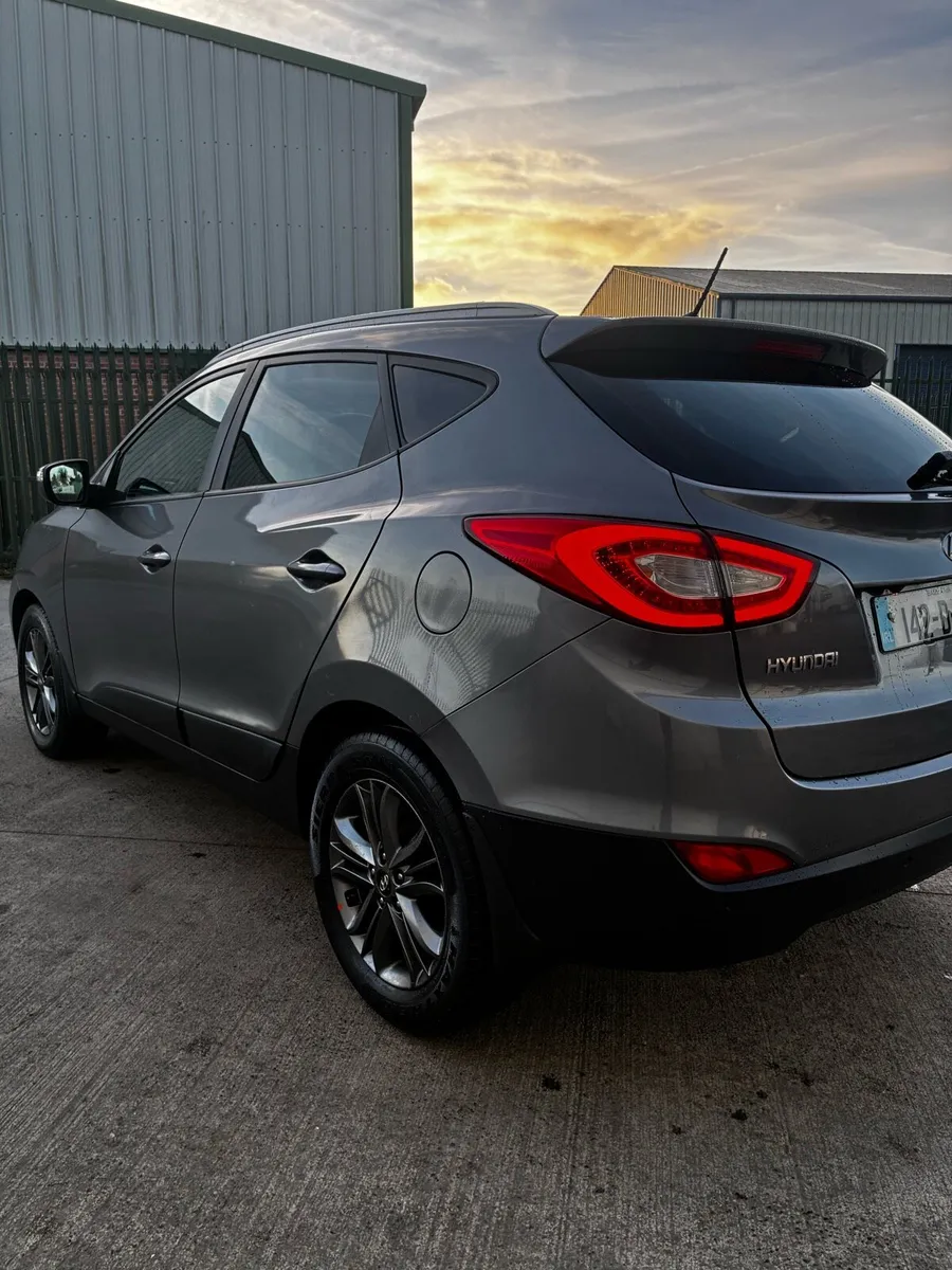 Hyundai ix35 - Image 2