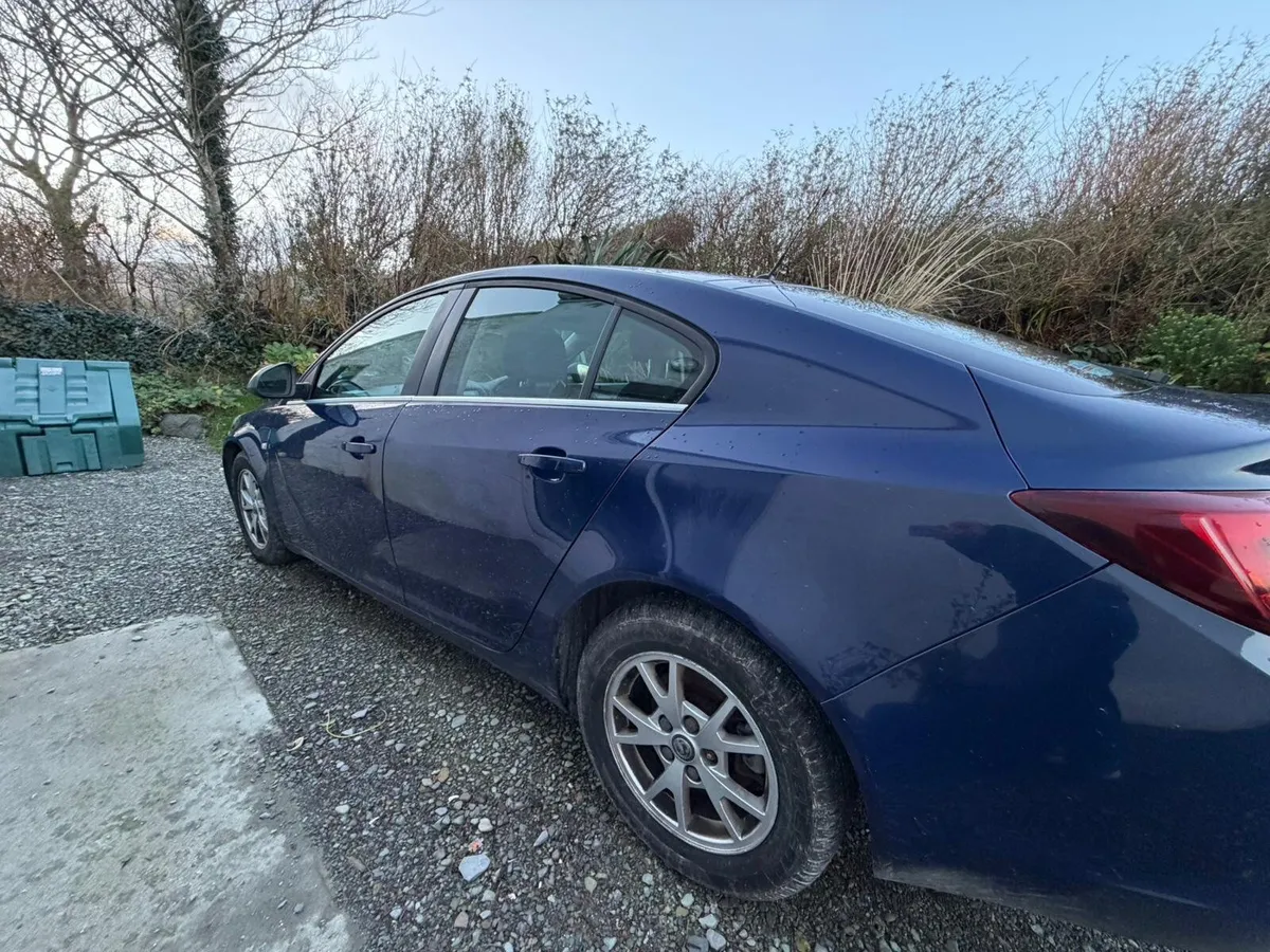 Vauxhall Insignia 2014 - Image 2