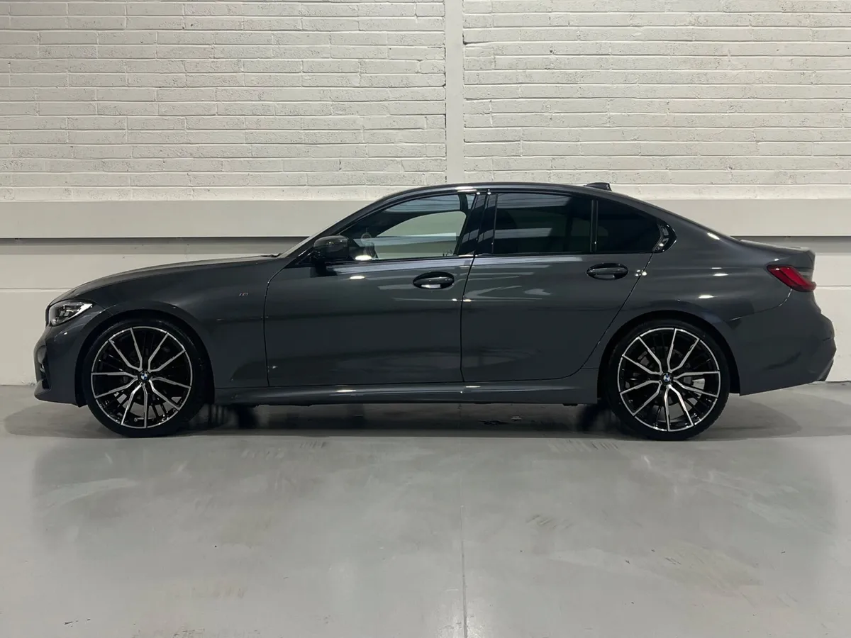 BMW 3 Series 318d M Sport 150bhp 4dr Auto - Image 4