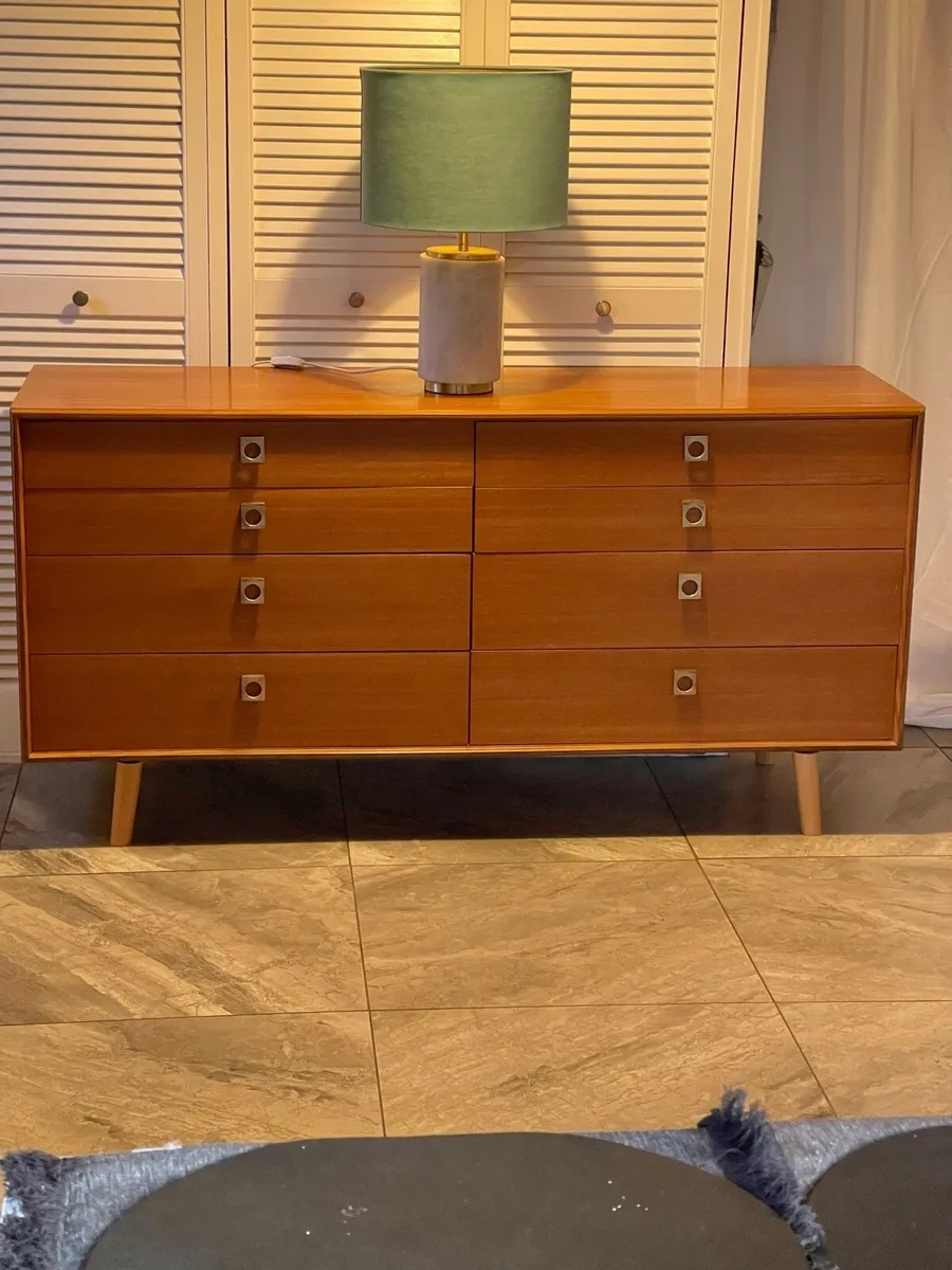 Mid century G plan sideboard / drawer bank - Image 1