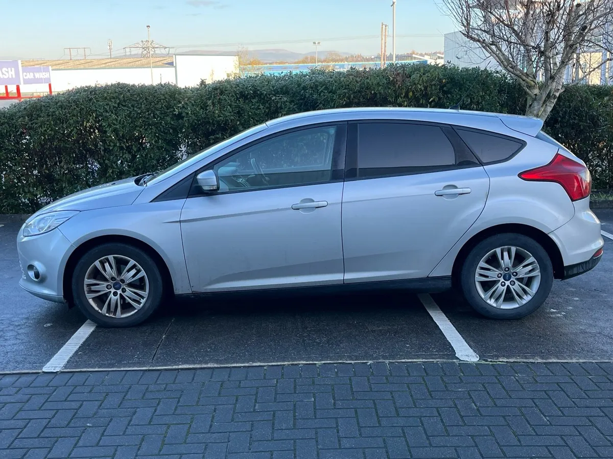 2014 Focus Van, DOE +Tax, very Clean - Image 4