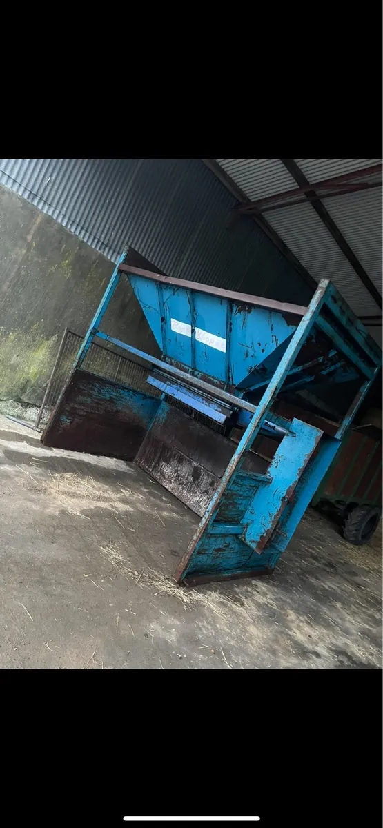 Beet and root chopper - Image 1