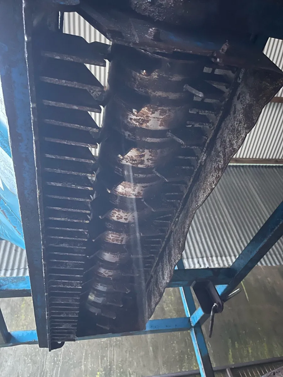 Beet and root chopper - Image 3