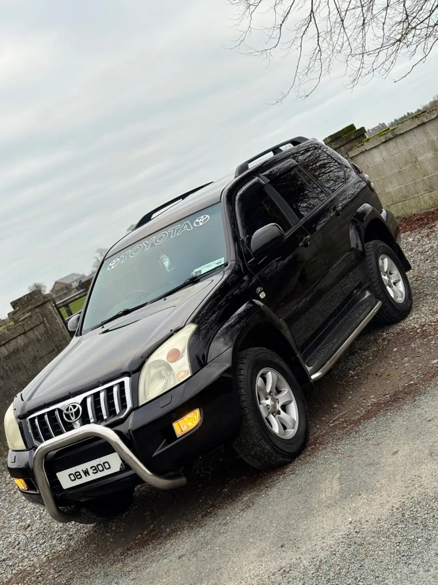 2008 Toyota Land Cruiser - Image 2