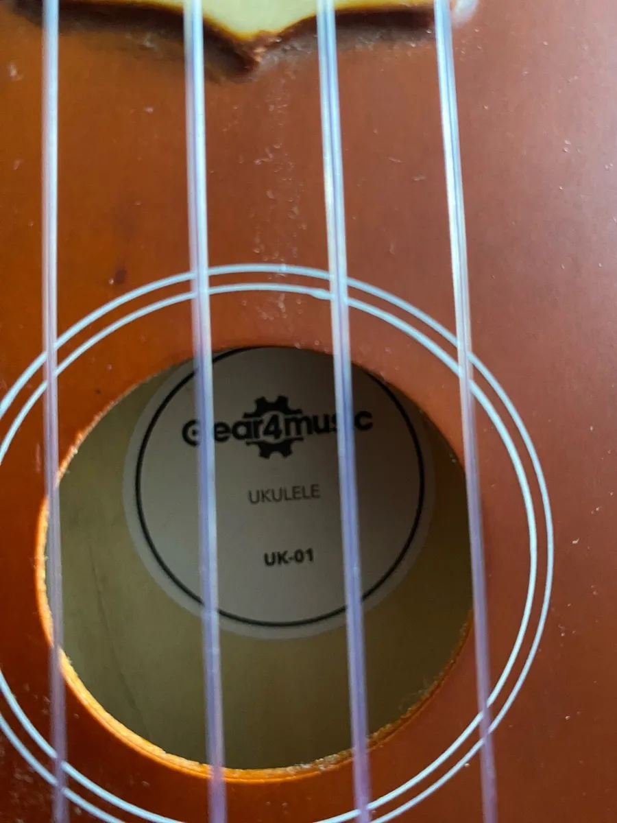 Gear4 Music Ukulele - Image 2