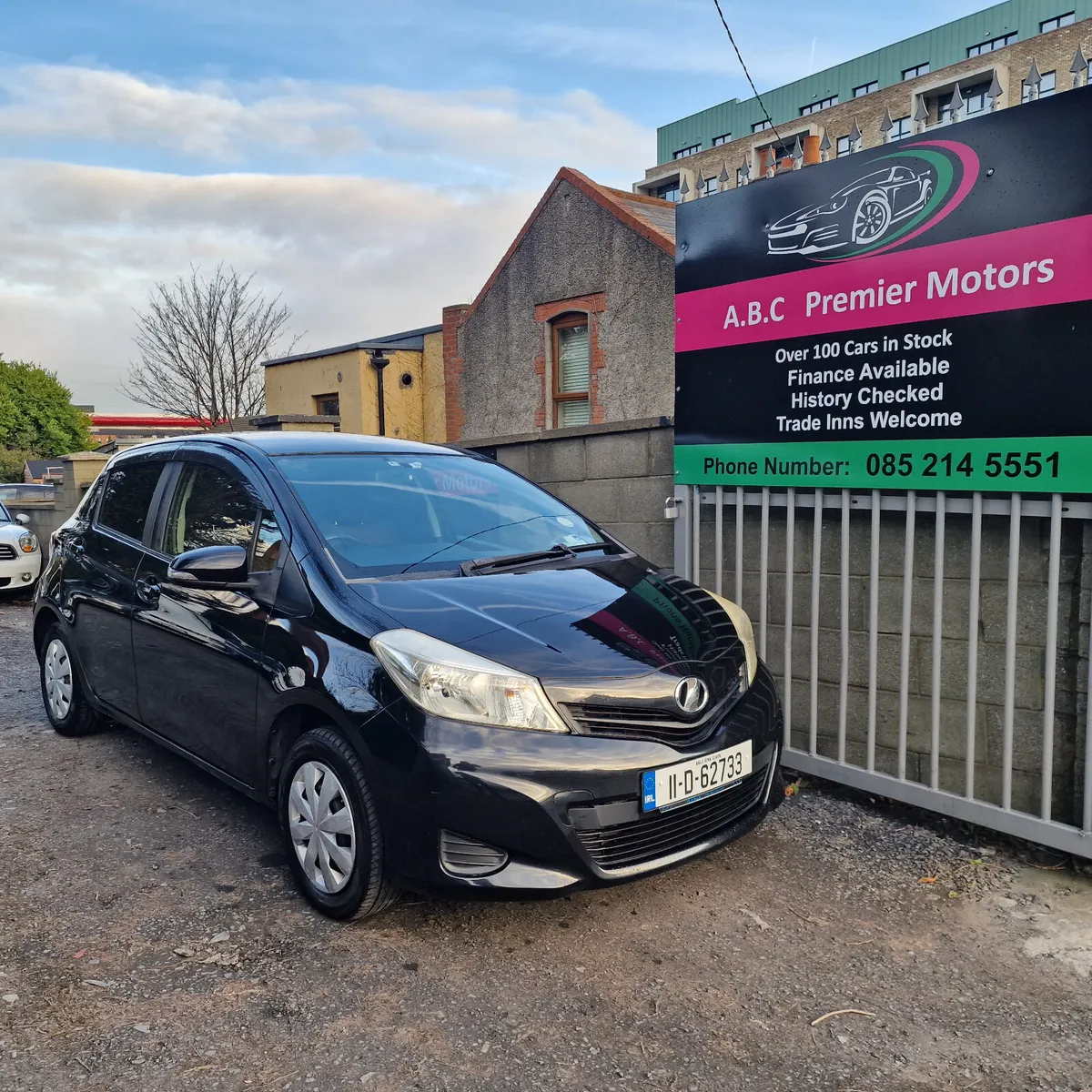 Toyota Vitz 2011 Automatic - Image 1