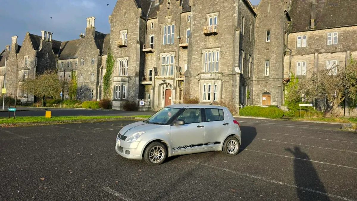 2006 SUZUKI SWIFT 1.3 16V DOHC AUTOMATIC - Image 3