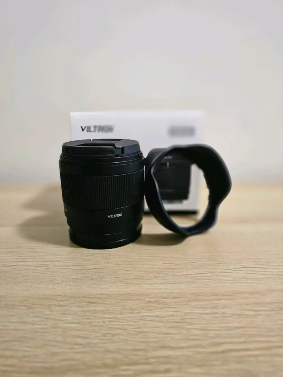Viltrox 9mm for Sony e Mount apsc lens. - Image 1