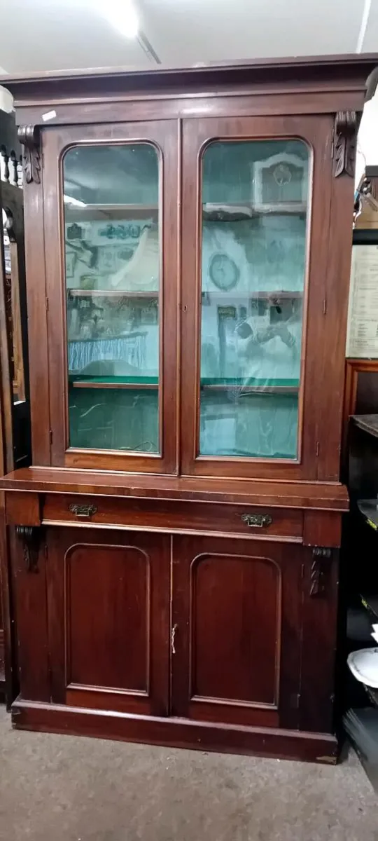 Victorian Era Mahogany Glazed Bookcase - Image 1