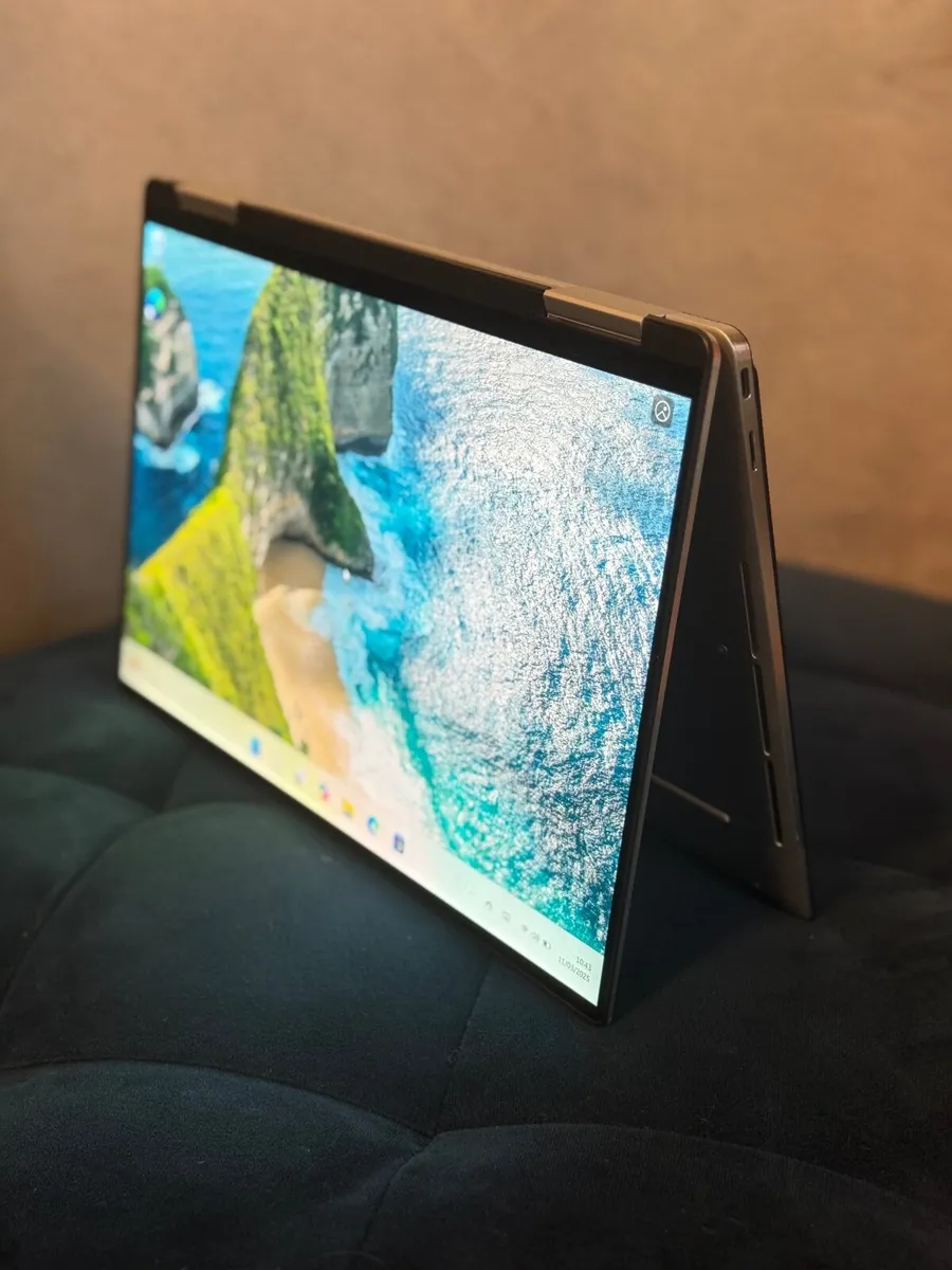 Dell XPS 9310 2in1 Laptop i7/16GB/512SSD/4K - Image 2