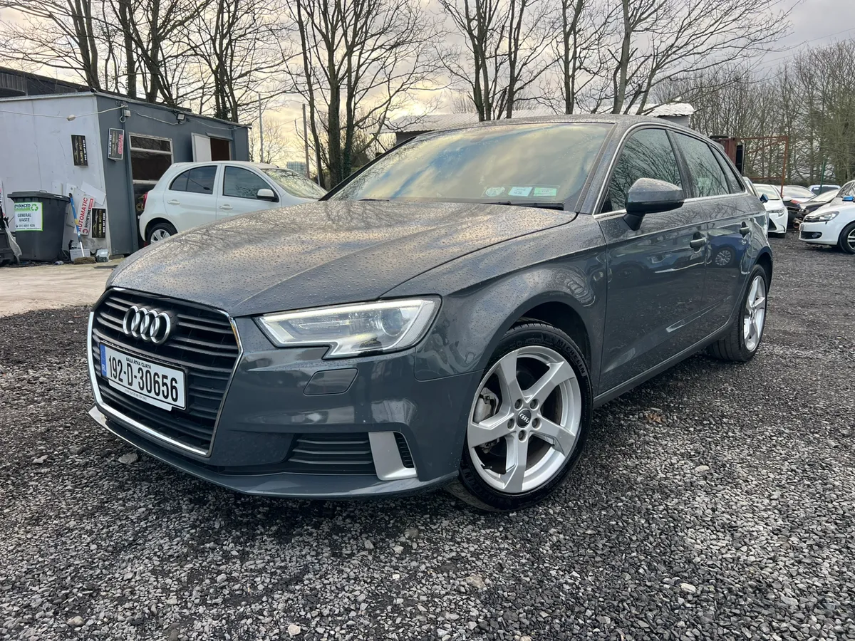 Audi A3 2019 TFSI SPORTS BACK - Image 2