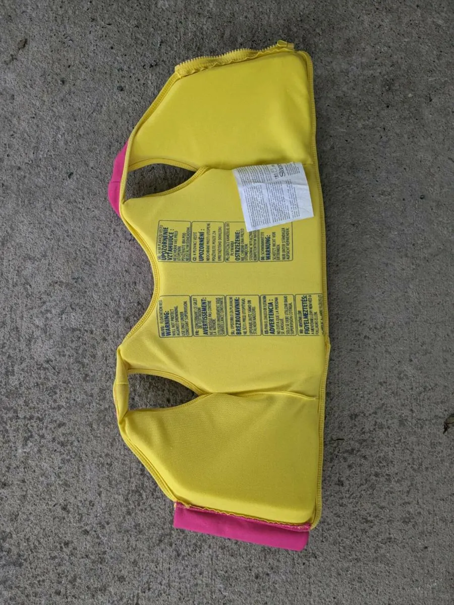 Kids life jacket - Image 2
