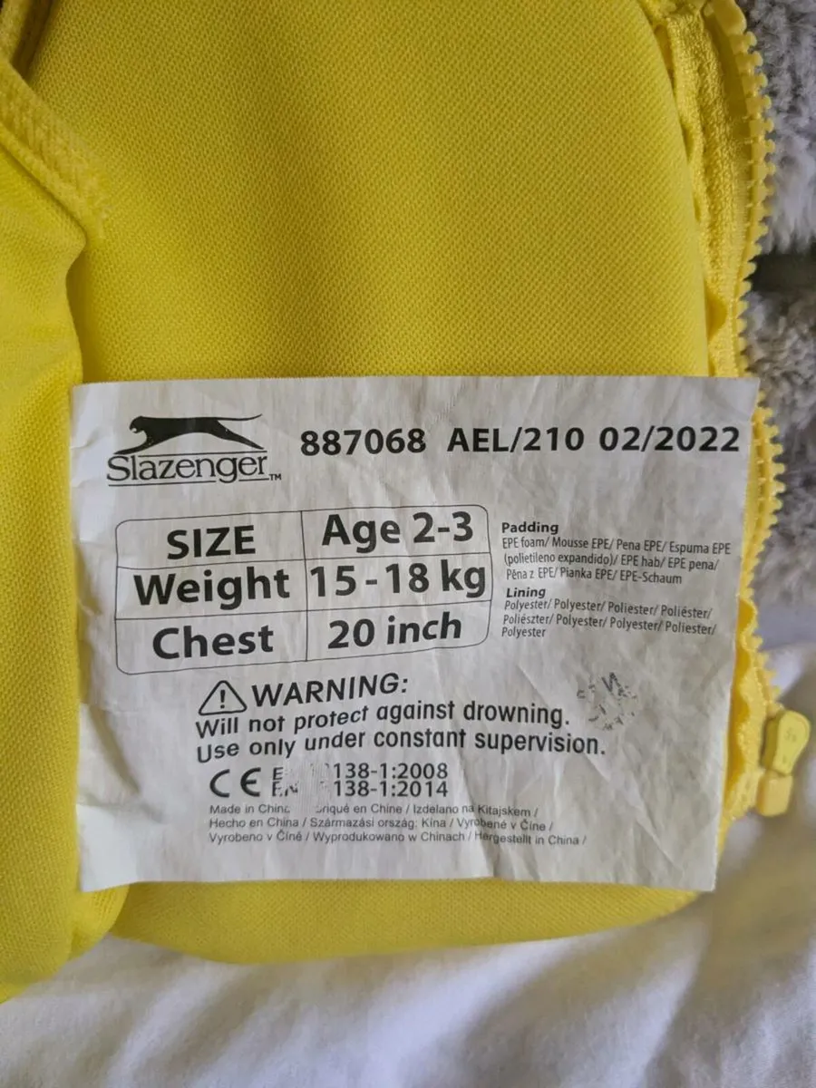 Kids life jacket - Image 4