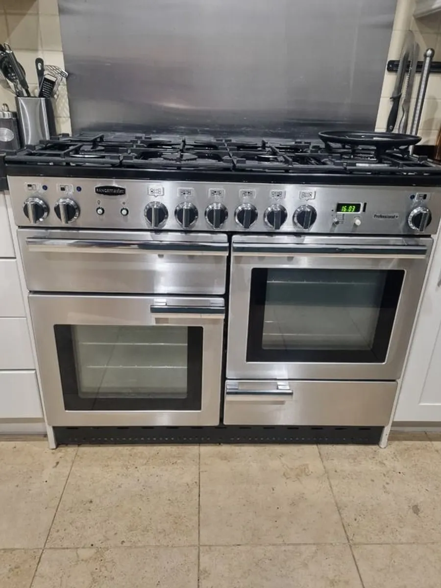 Rangemaster Professional + 110 Dual Fuel Cooker - Image 2