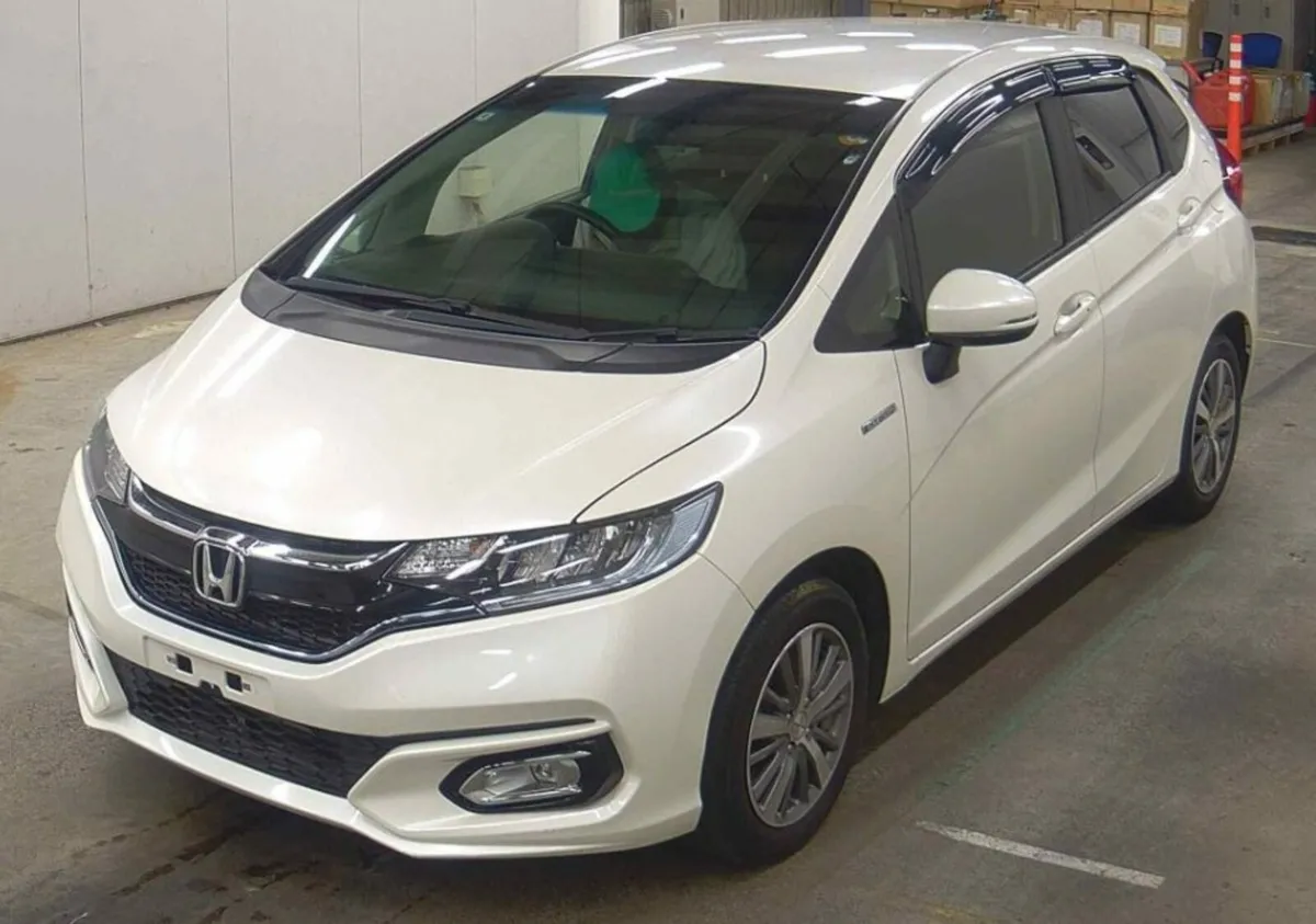 2018 Honda Fit Hybrid Automatic - Image 2
