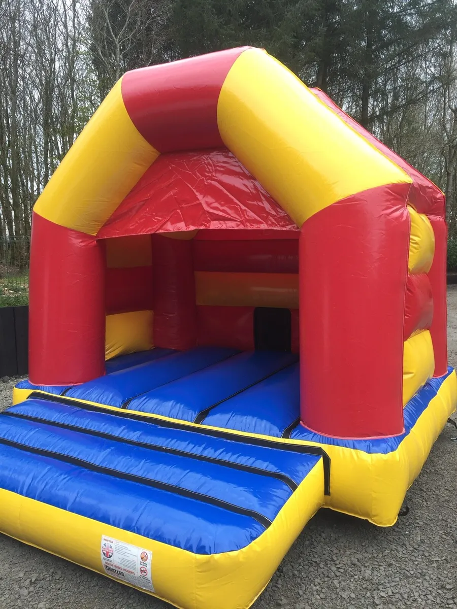 Disco Bouncy Castle - Image 3