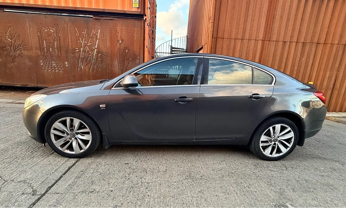Opel insignia SRI - Image 2
