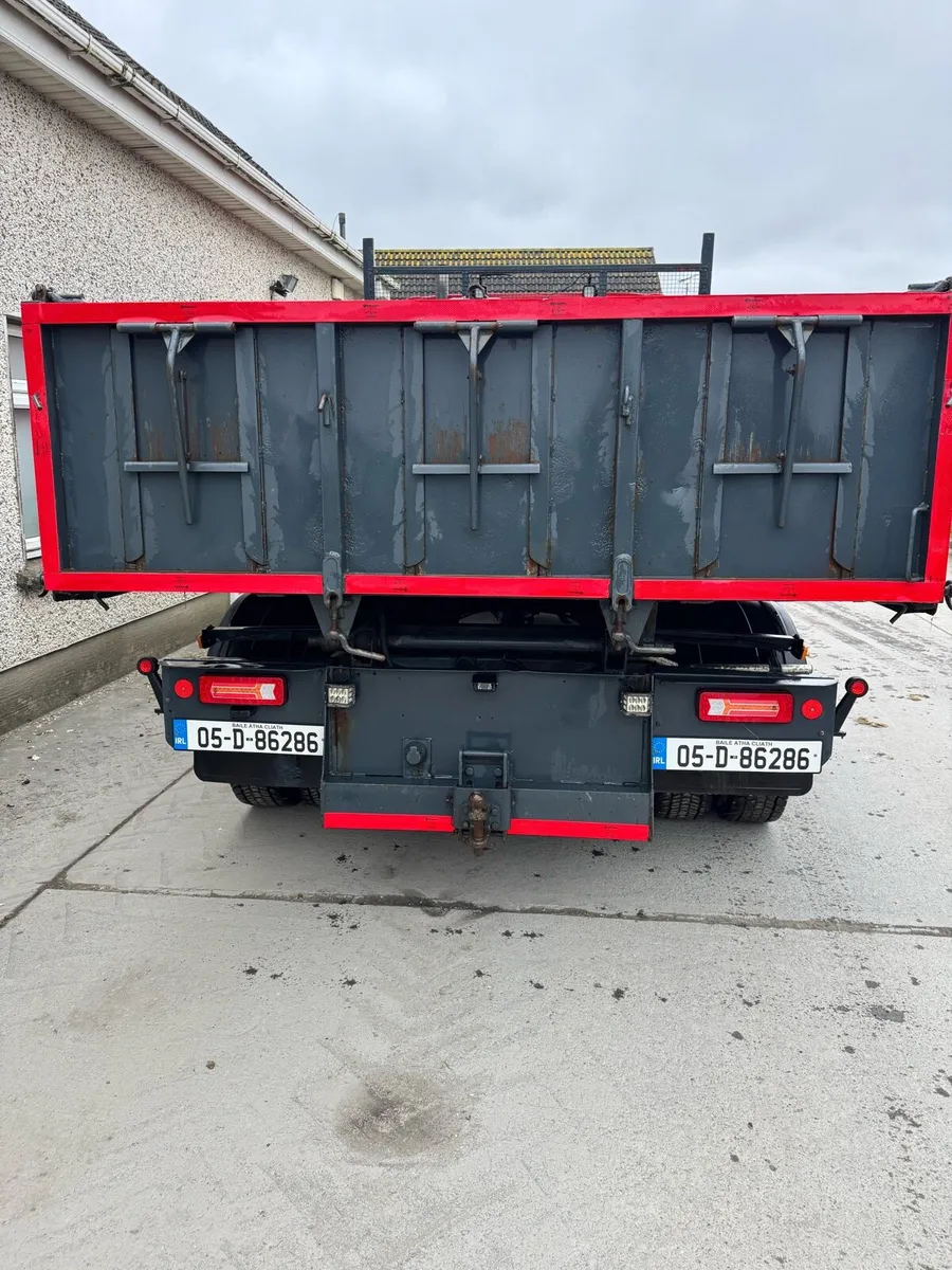 Renault Midlum 10t tipper - Image 3