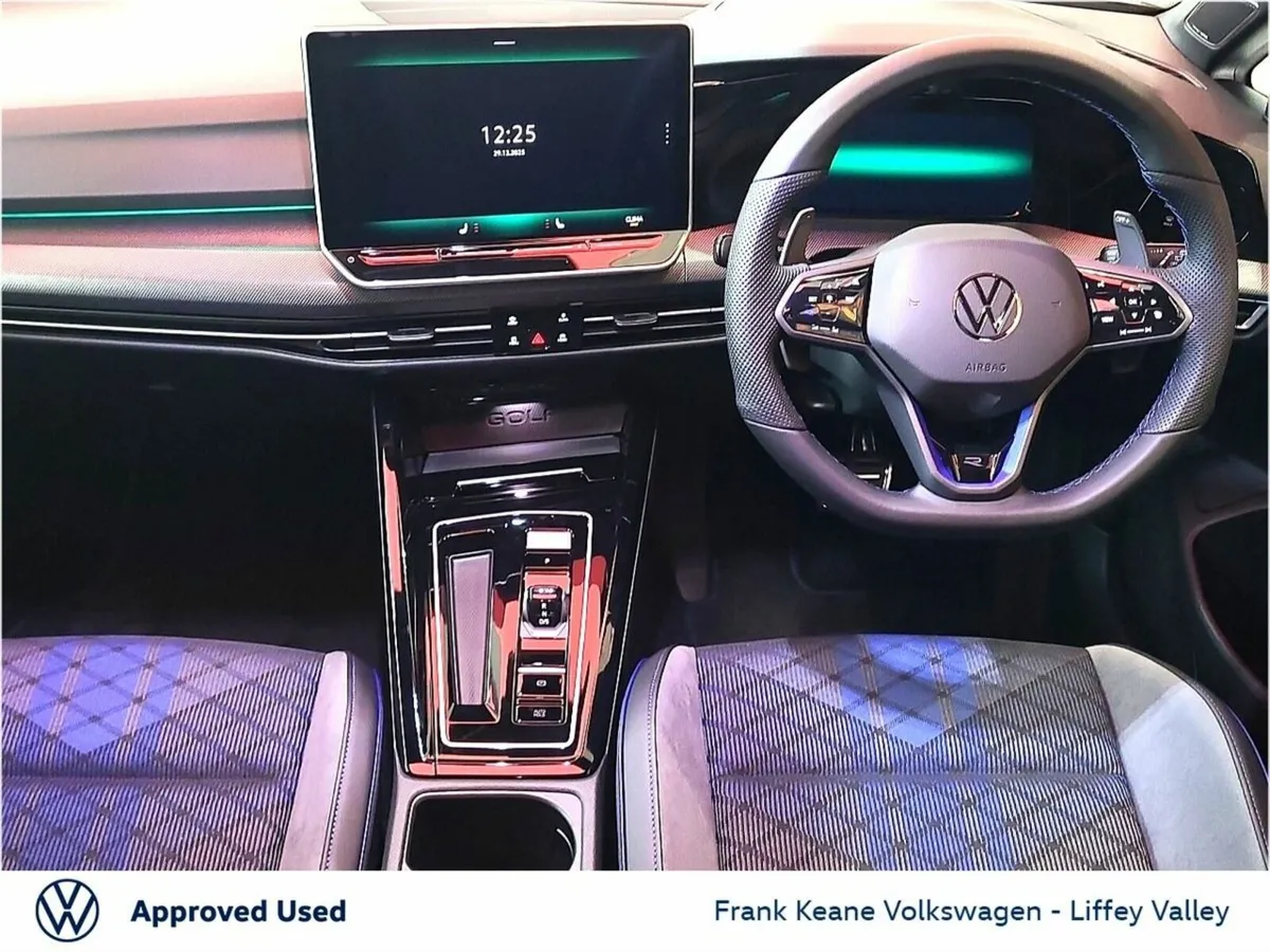 Volkswagen Golf R 2.0TSI - Image 2