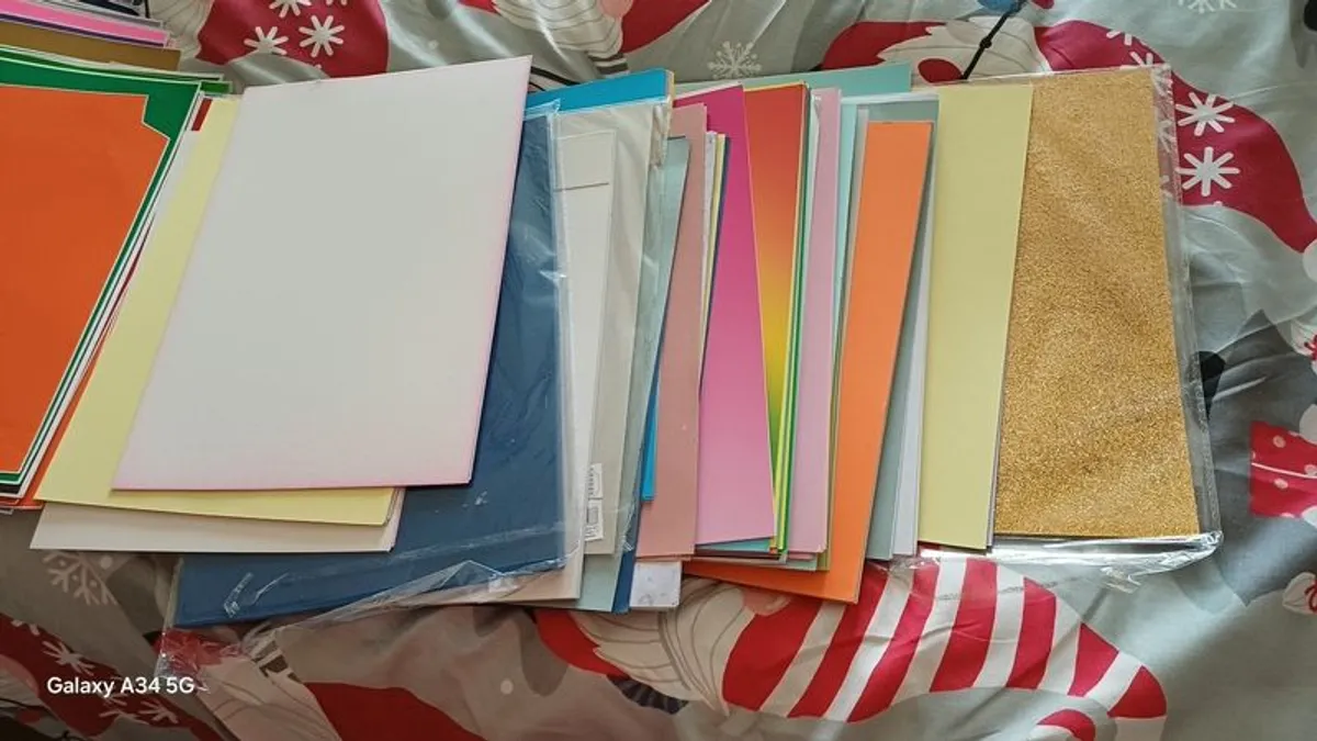 Vinyl for cricut and cardstock - Image 3