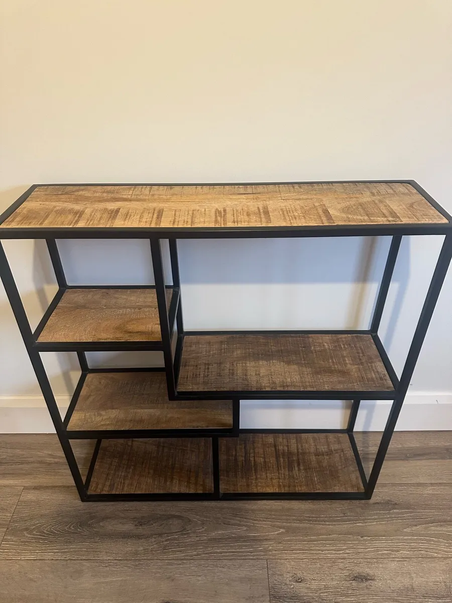 Console Table - Image 3