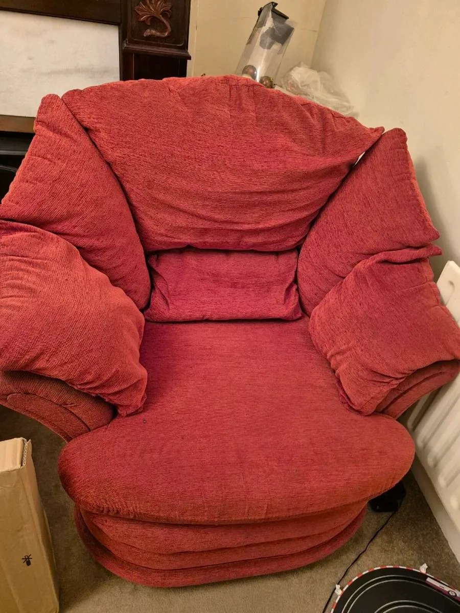 2 armchairs FREE - Image 1