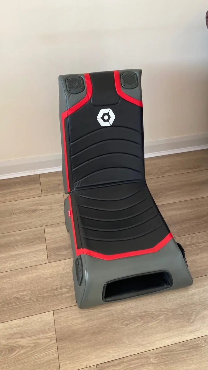 Gaming chair - Image 2