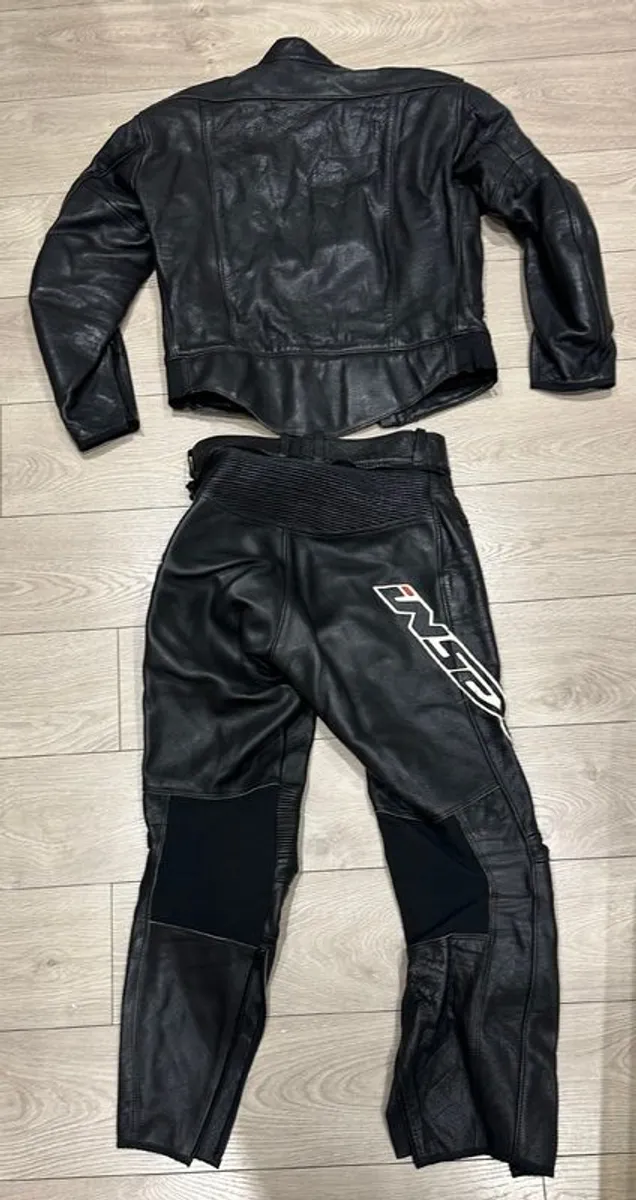 Motor Bike Leathers - Image 2