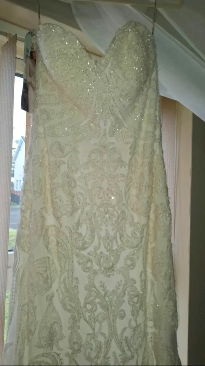 Wedding (ivory) hadley dress by maggie sottero(12) - Image 4