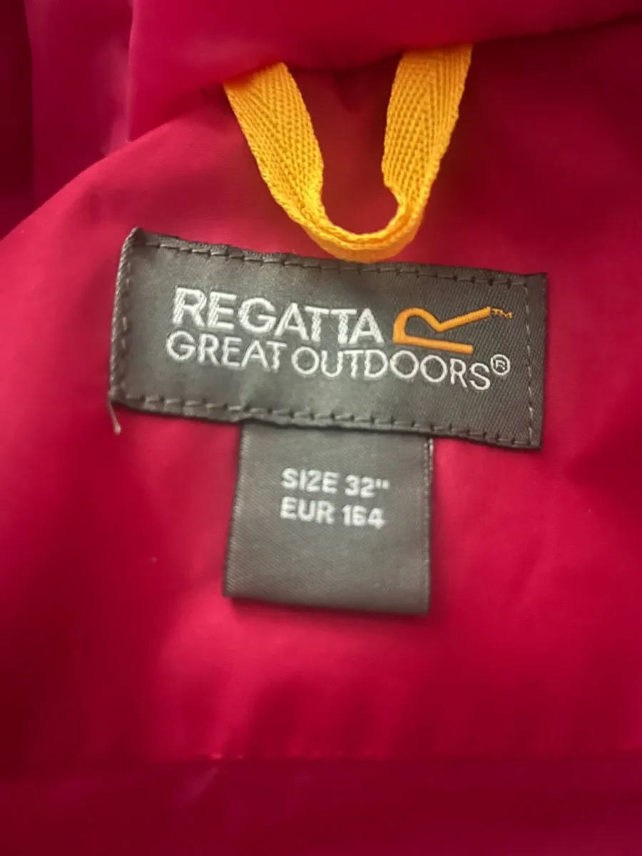 Girls coat - Image 1