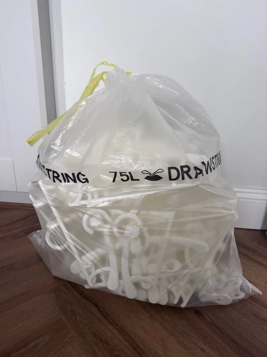 Extendable white teddy bear baby hangers - Image 2