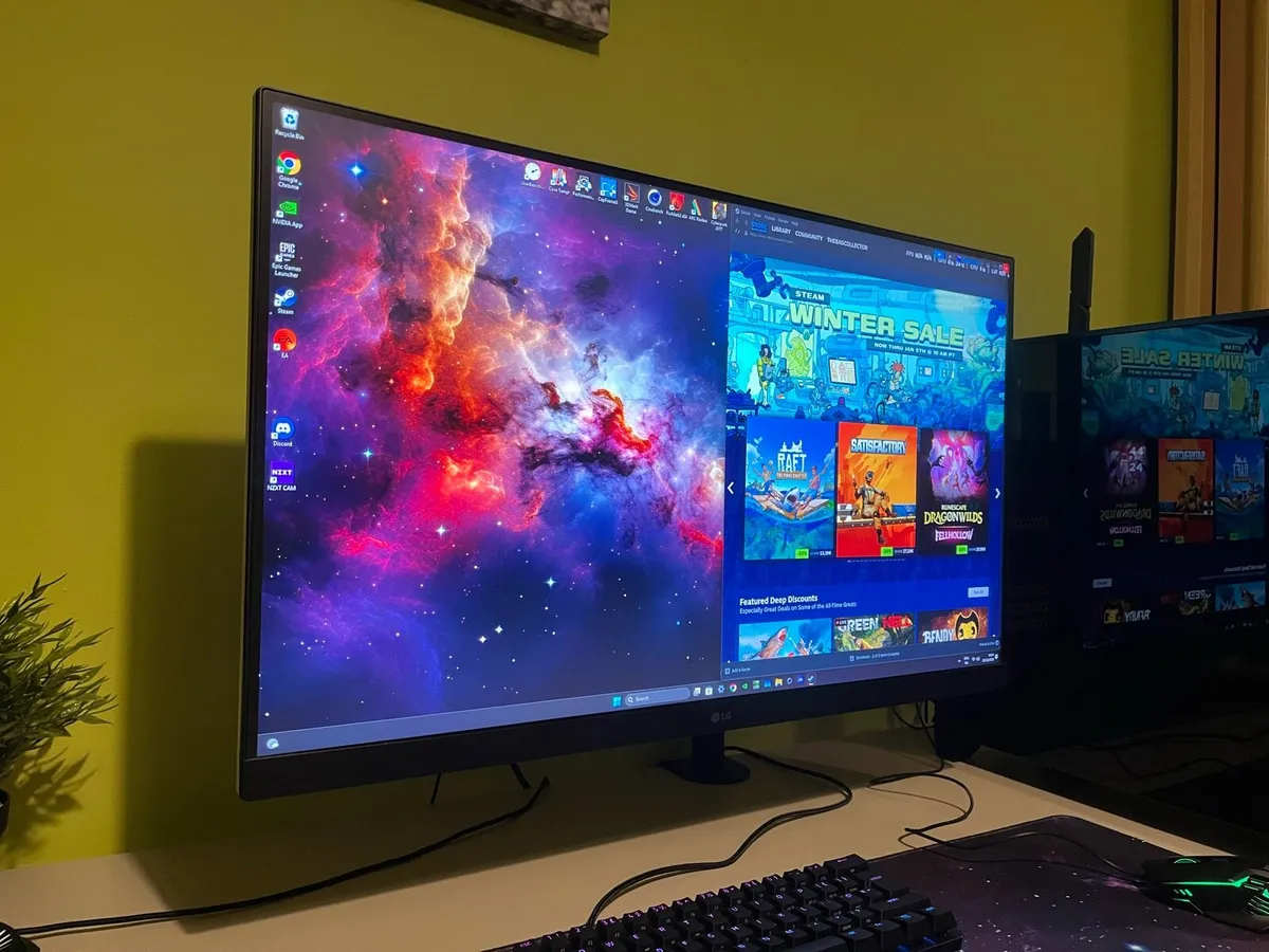 LG ultragear 32” - Image 1