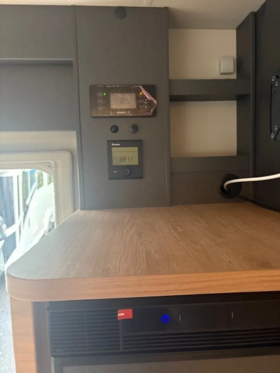 2026 KNAUS L!VE WAVE 700 LX - Image 4