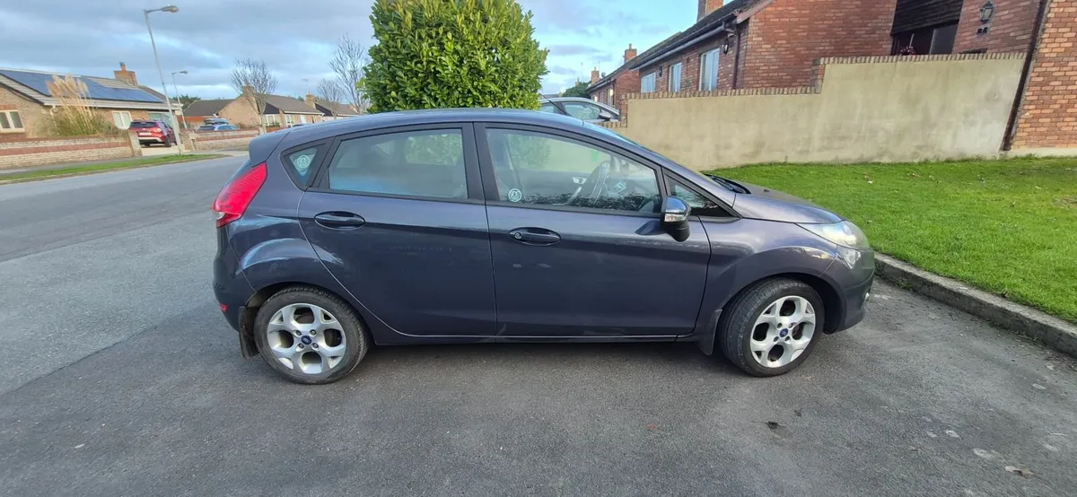 Ford Fiesta 2012 - Image 3