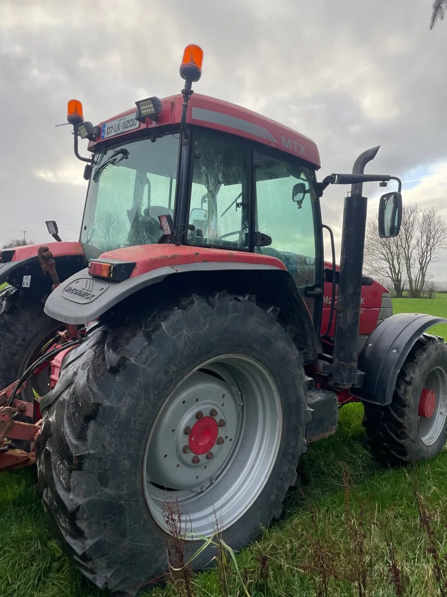 McCormick MTX150 tractor 2007 - Image 2
