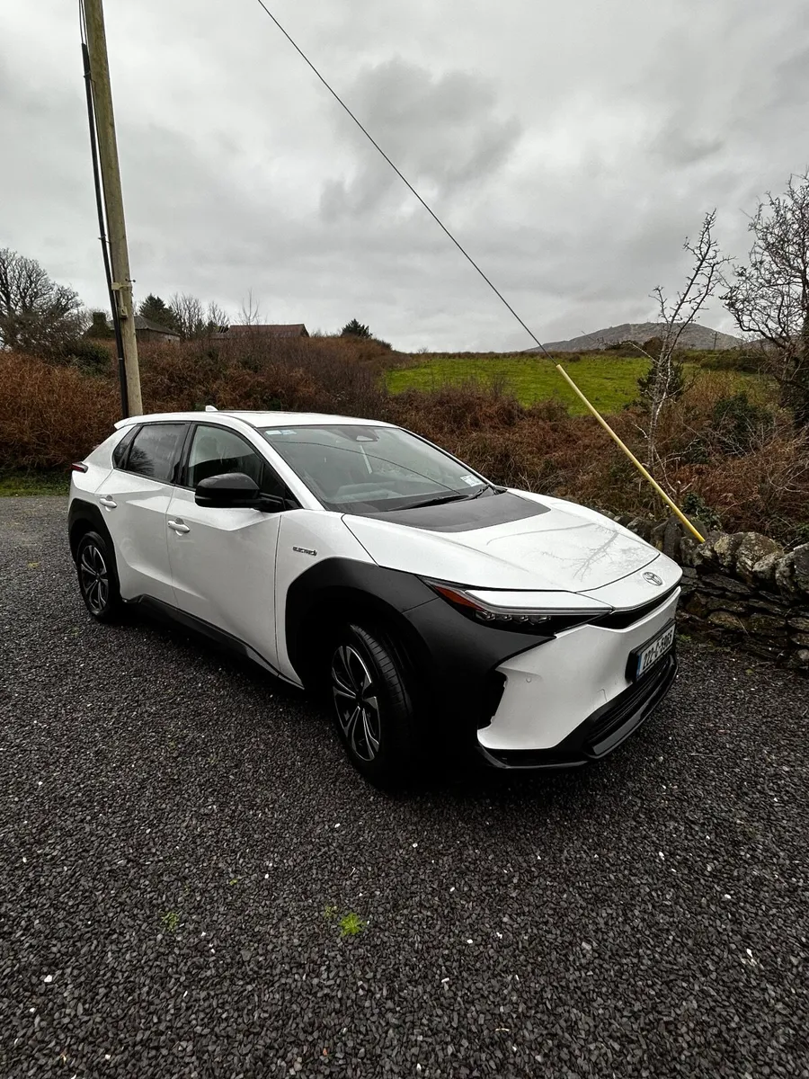 Toyota bZ4X late 2022 - Image 2