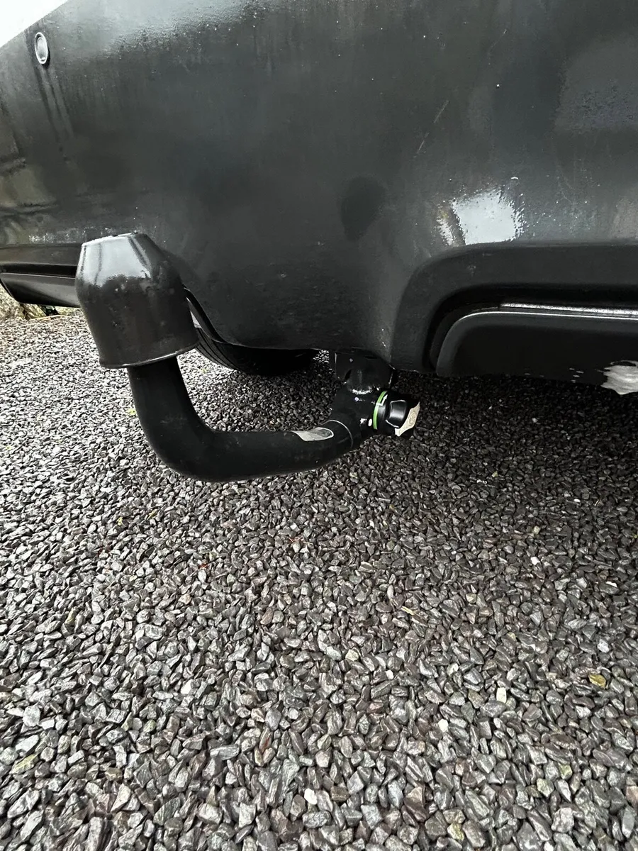 Toyota bZ4X late 2022 - Image 4